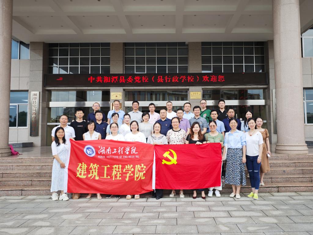 365英国上市